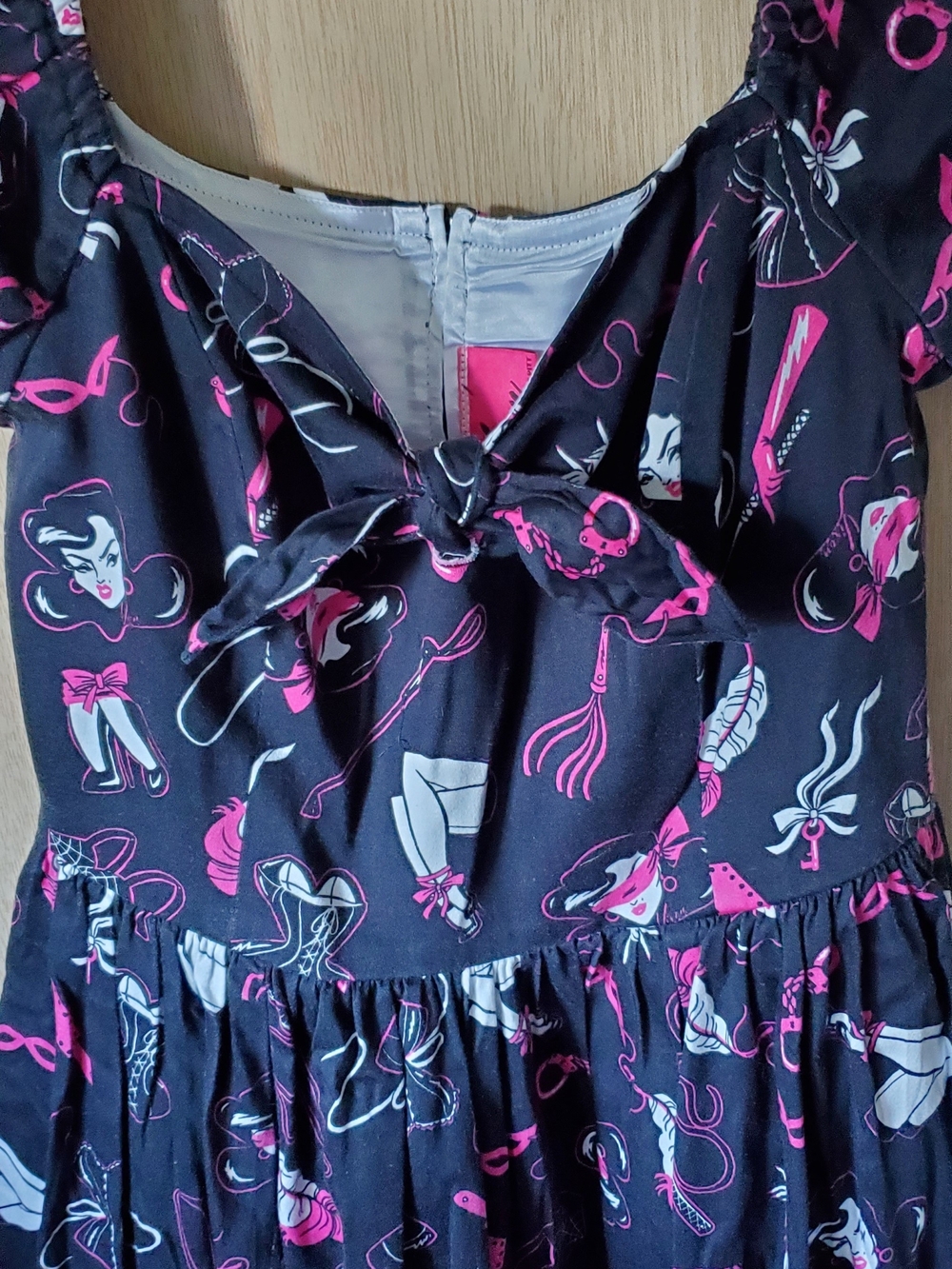 Vixen by Micheline Pitt Vixen Swing Dress in Frisky Fetish Print, Size MD GUC - Picture 3 of 13
